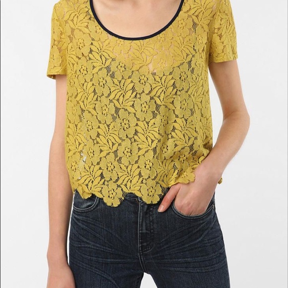 Lucca Couture x Urban Outfitters crop lace top L - Picture 1 of 6